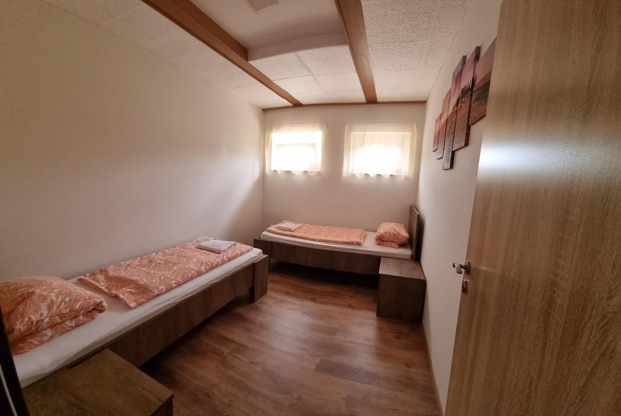 Lstibor Apartmany Vinarstvi Klucov מראה חיצוני תמונה