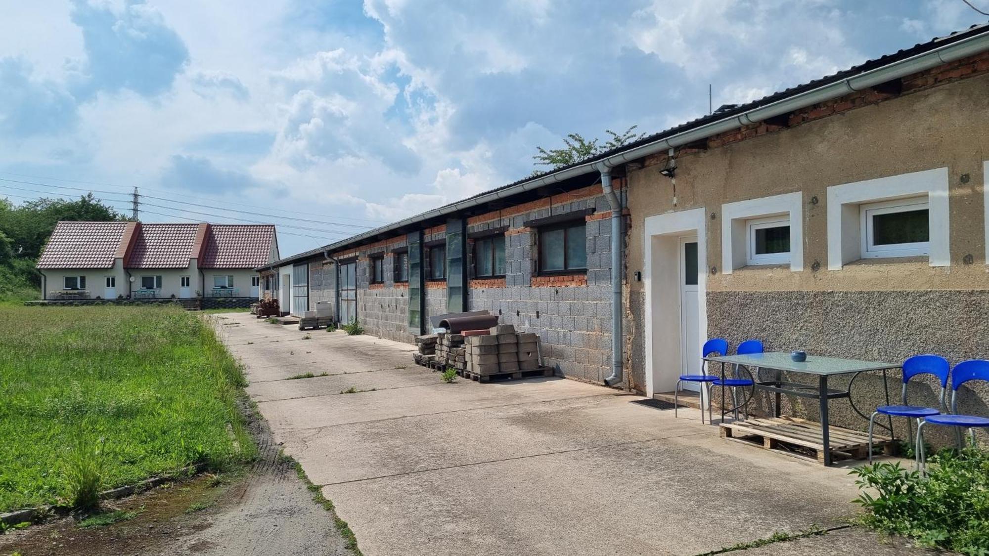 Lstibor Apartmany Vinarstvi Klucov מראה חיצוני תמונה